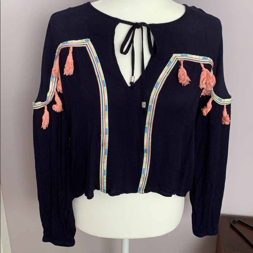NWOT Gianni Bini Boho long sleeve blouse